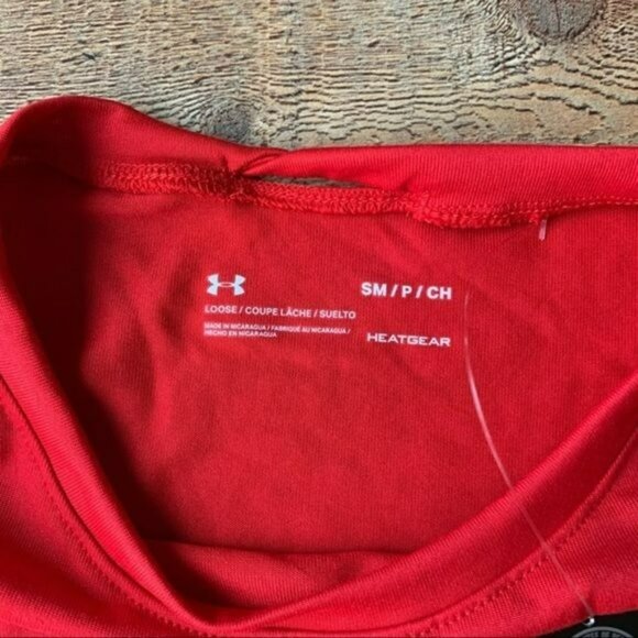 Under armour women's size small red long sleeve athletic workout shirt tee NWT's - Picture 3 of 7